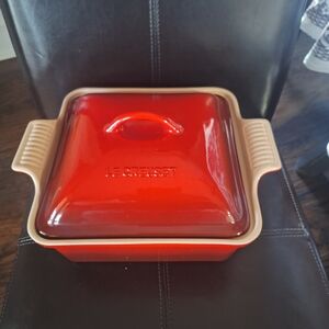 Le Creuset Heritage Red Square Covered Baker Dish